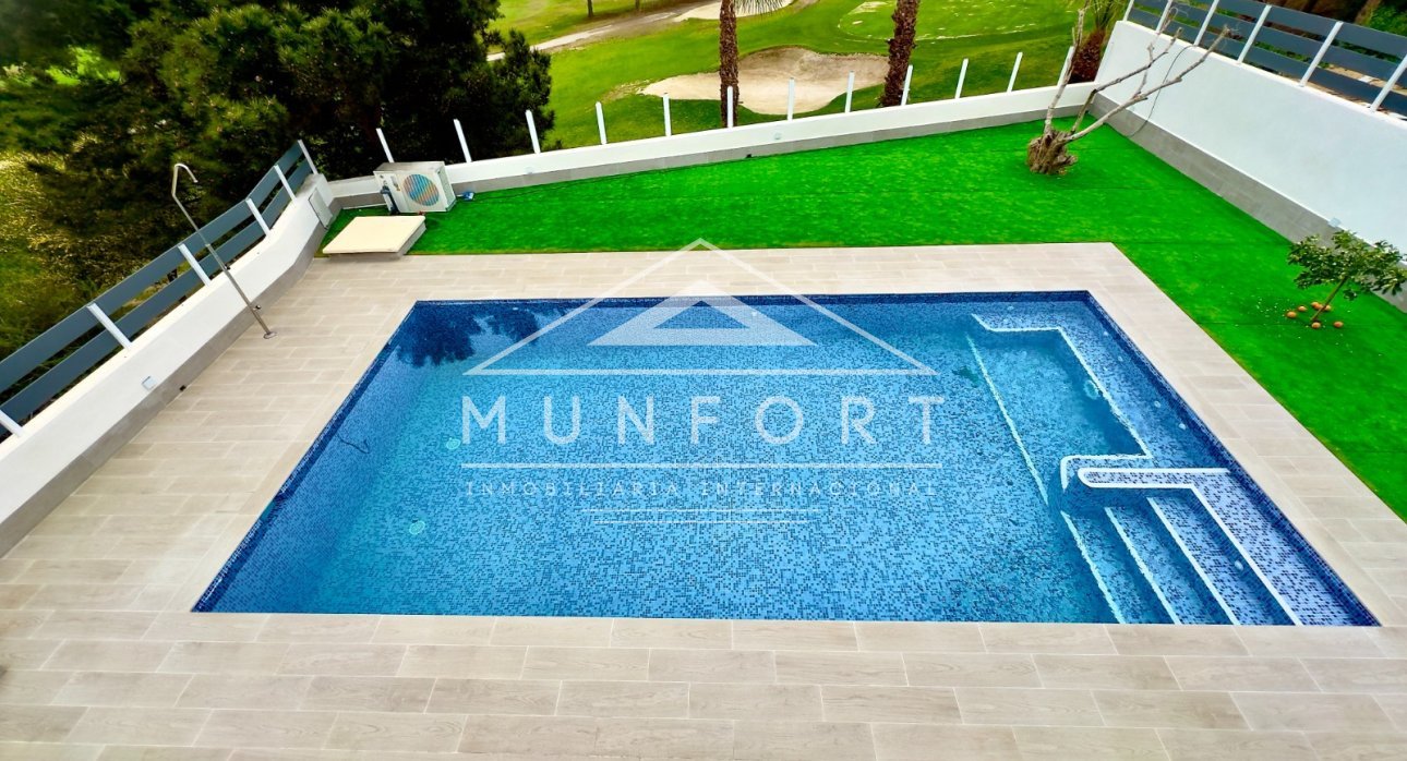 Herverkoop - Luxe villa's -
Rojales - Ciudad Quesada