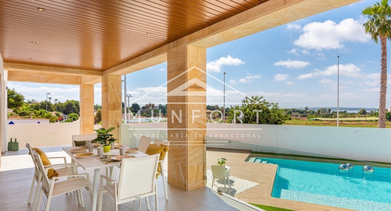 Herverkoop - Luxe villa's -
Rojales - Ciudad Quesada