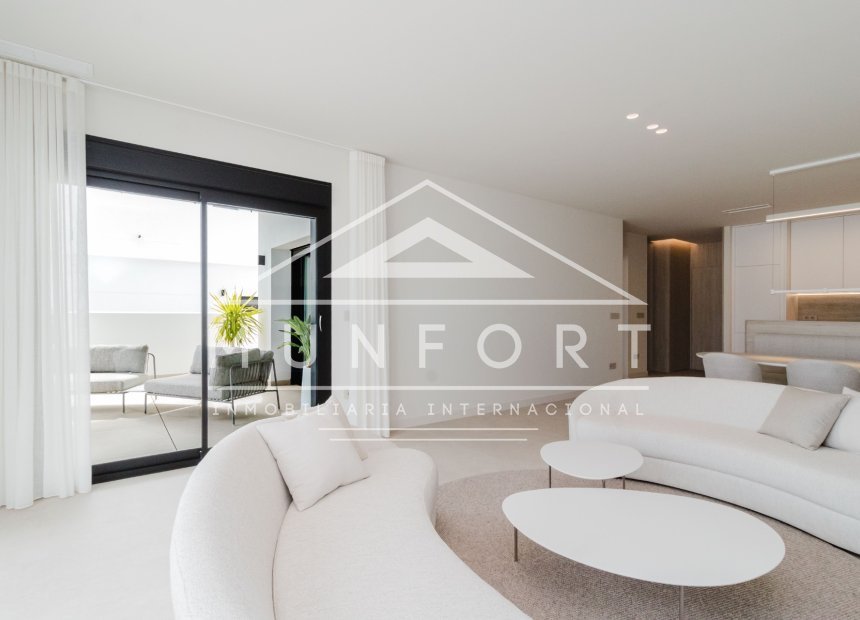 Herverkoop - Luxe villa's -
Rojales - Ciudad Quesada
