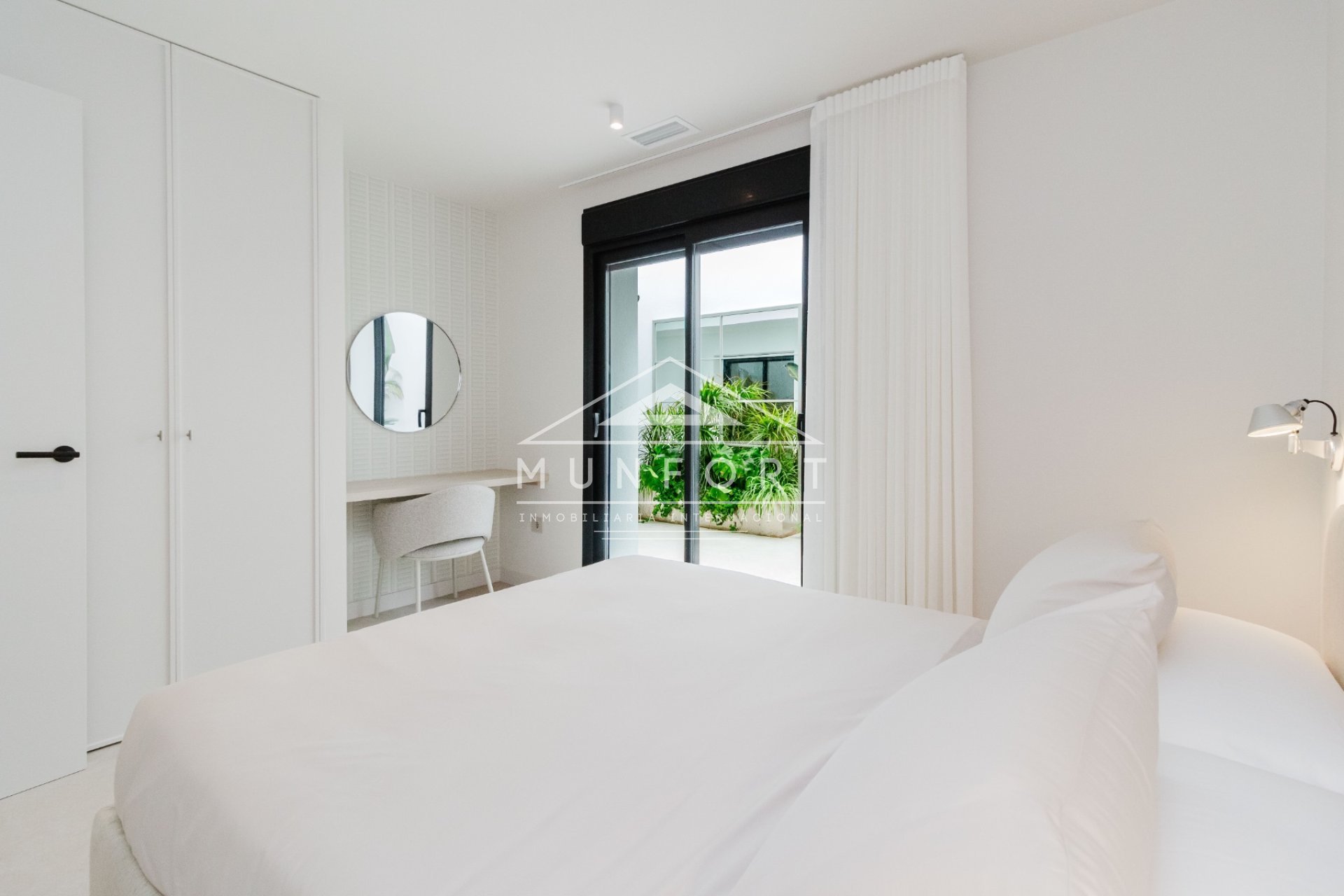 Herverkoop - Luxe villa's -
Rojales - Ciudad Quesada