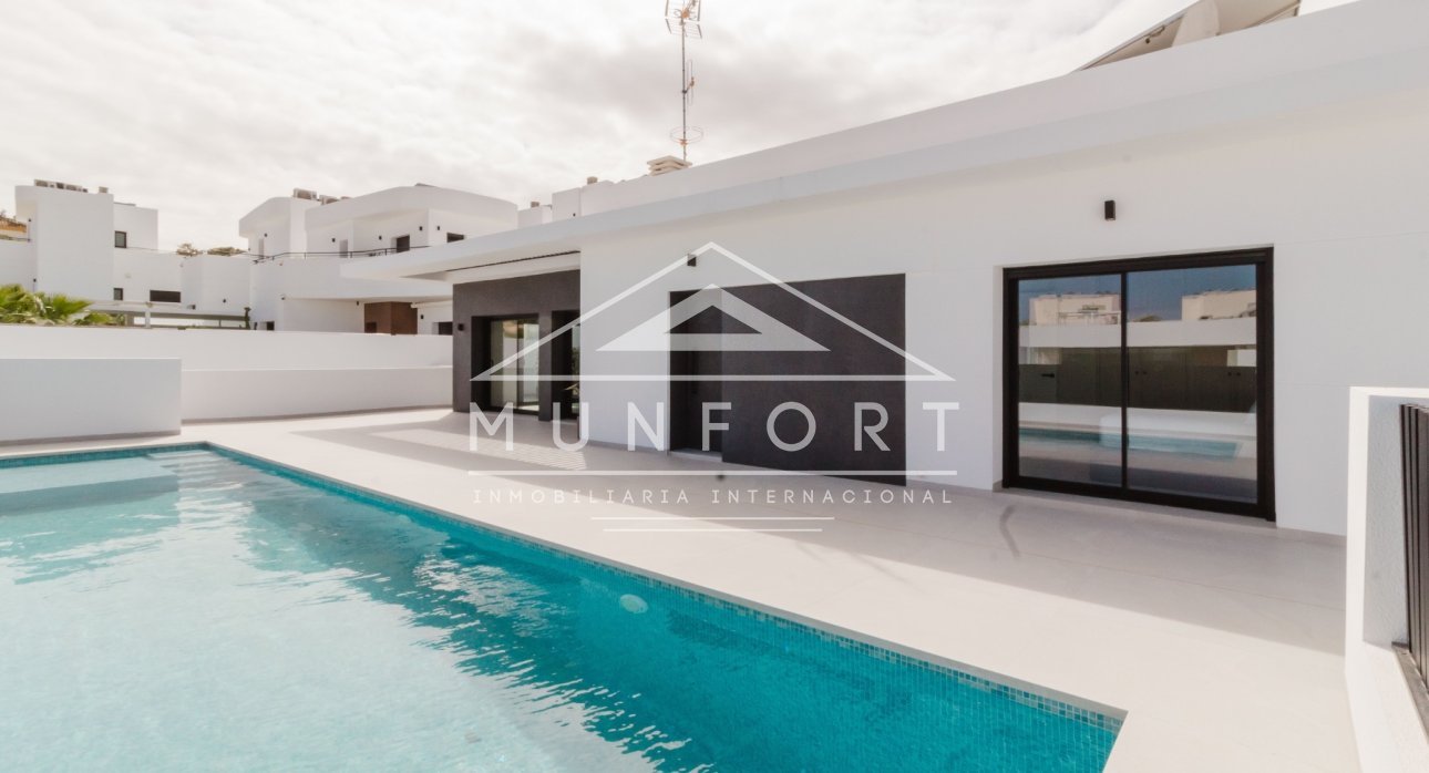 Herverkoop - Luxe villa's -
Rojales - Ciudad Quesada