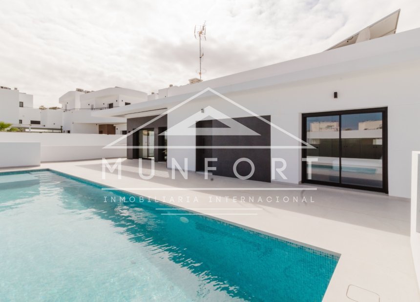 Herverkoop - Luxe villa's -
Rojales - Ciudad Quesada