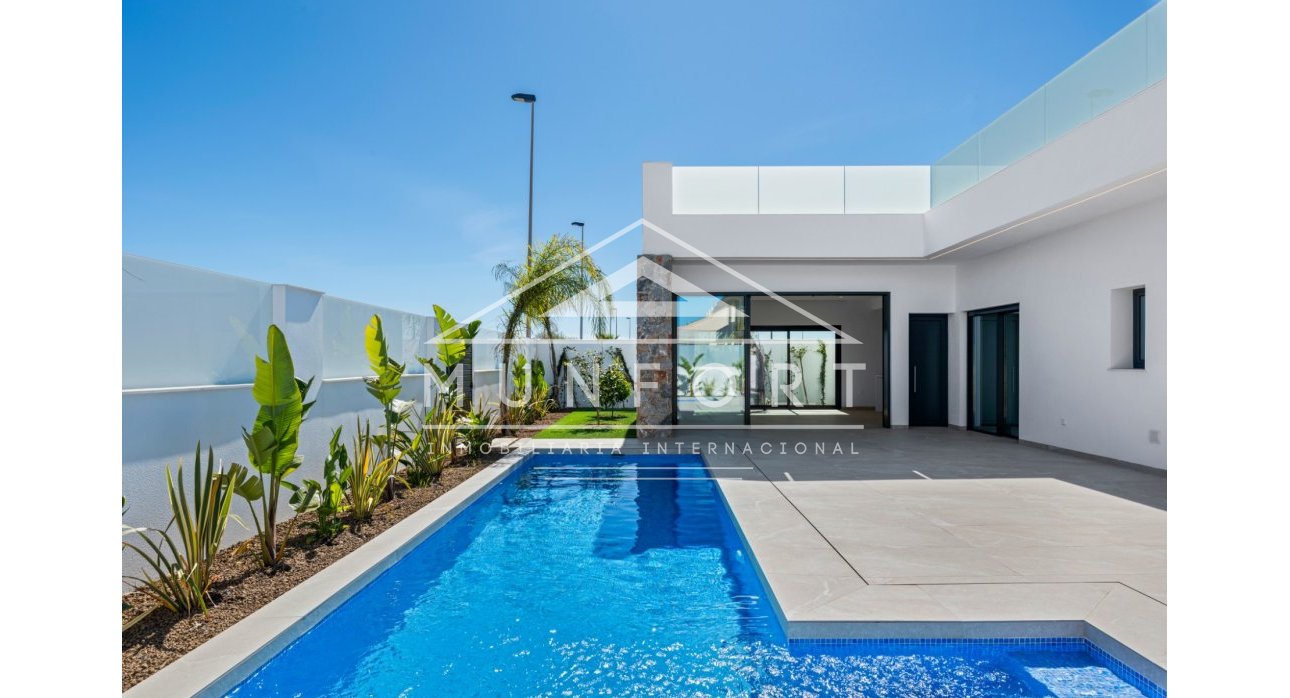 Herverkoop - Luxe villa's -
San Javier