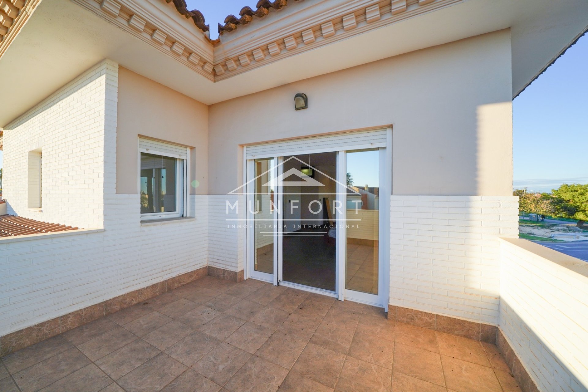 Herverkoop - Luxe villa's -
San Javier