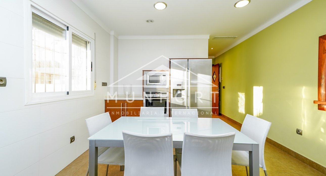 Herverkoop - Luxe villa's -
San Javier