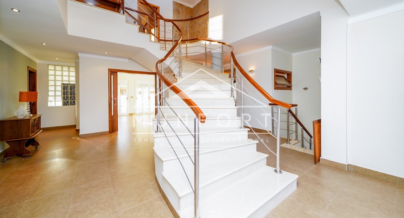 Herverkoop - Luxe villa's -
San Javier