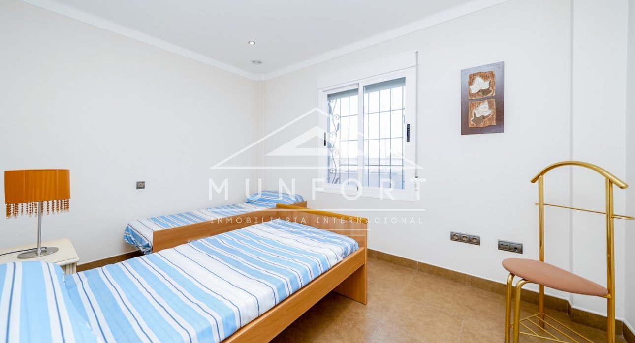 Herverkoop - Luxe villa's -
San Javier