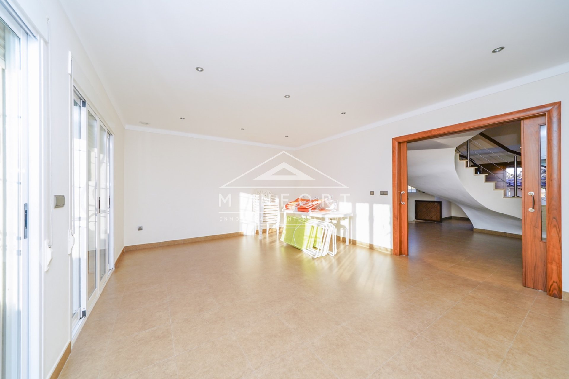 Herverkoop - Luxe villa's -
San Javier