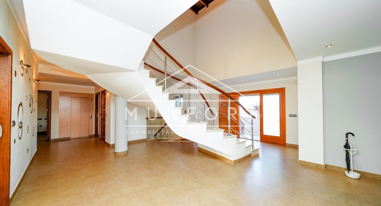 Herverkoop - Luxe villa's -
San Javier