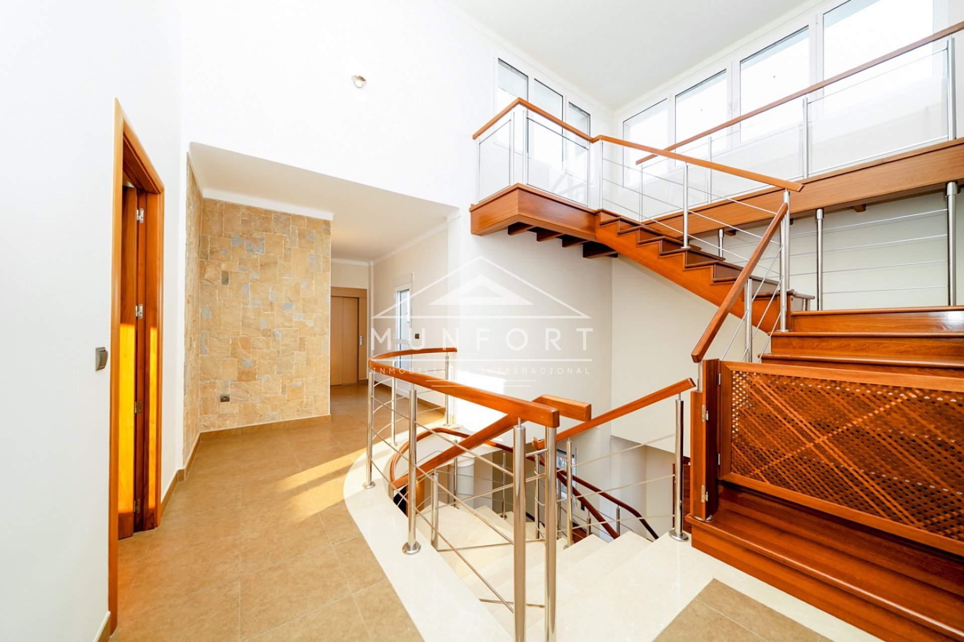 Herverkoop - Luxe villa's -
San Javier