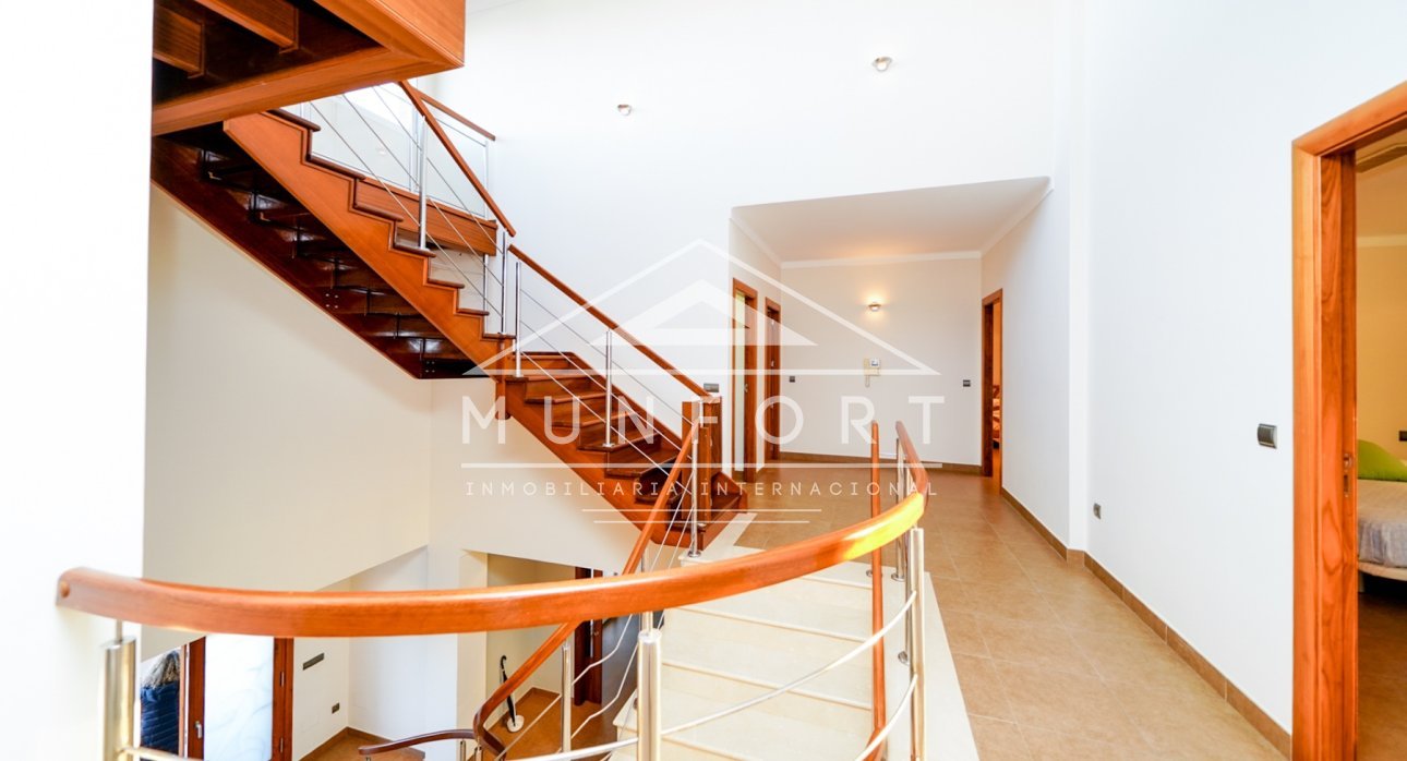 Herverkoop - Luxe villa's -
San Javier