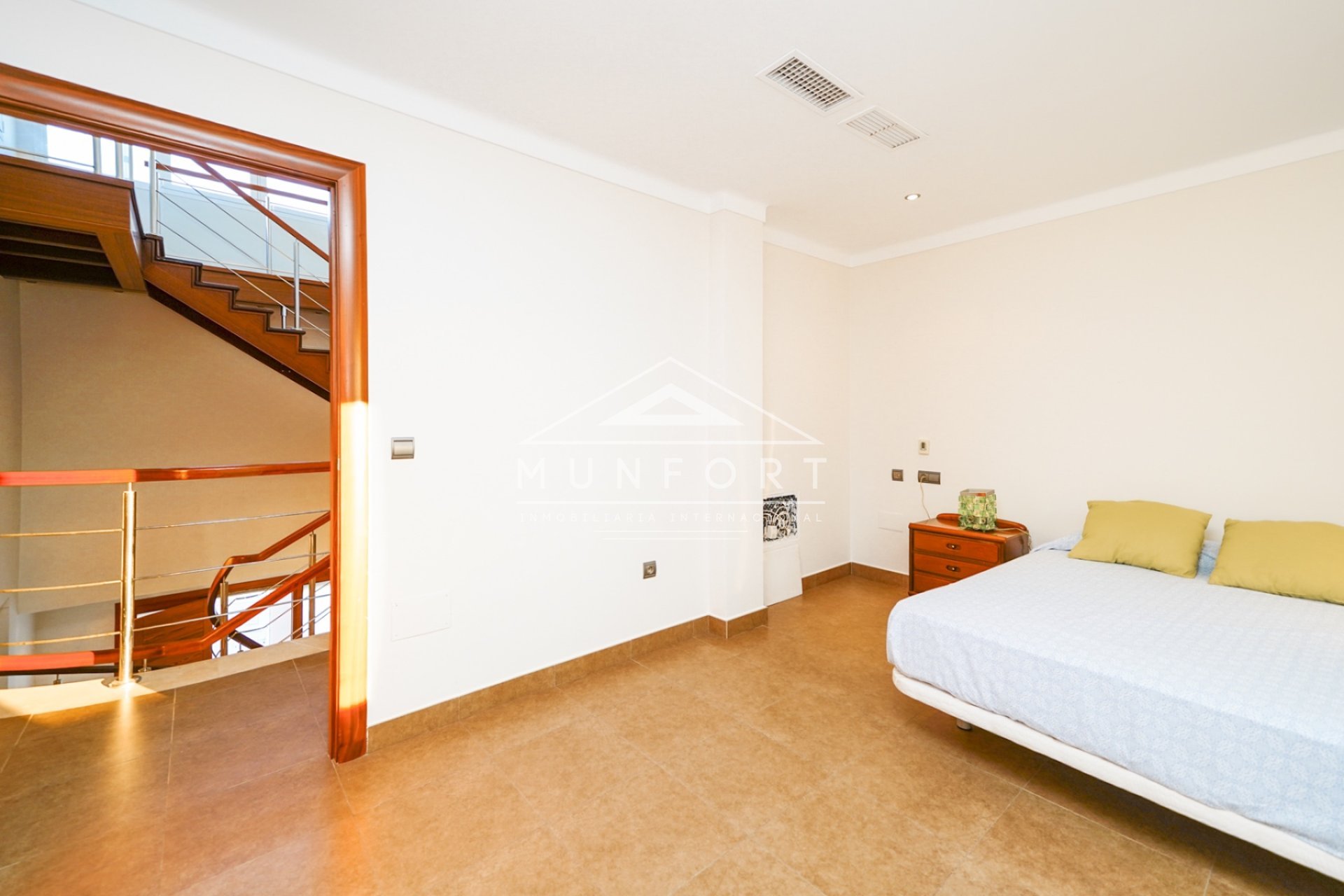 Herverkoop - Luxe villa's -
San Javier