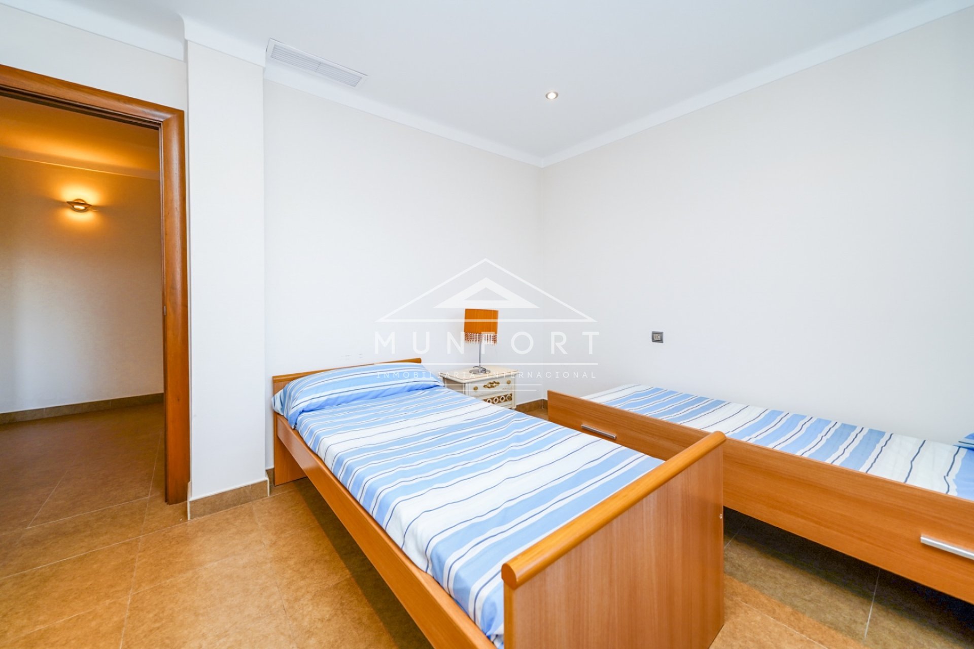 Herverkoop - Luxe villa's -
San Javier