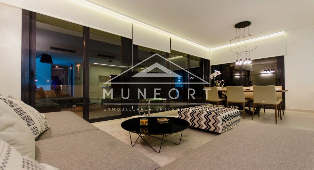 Herverkoop - Luxe villa's -
San Miguel de Salinas