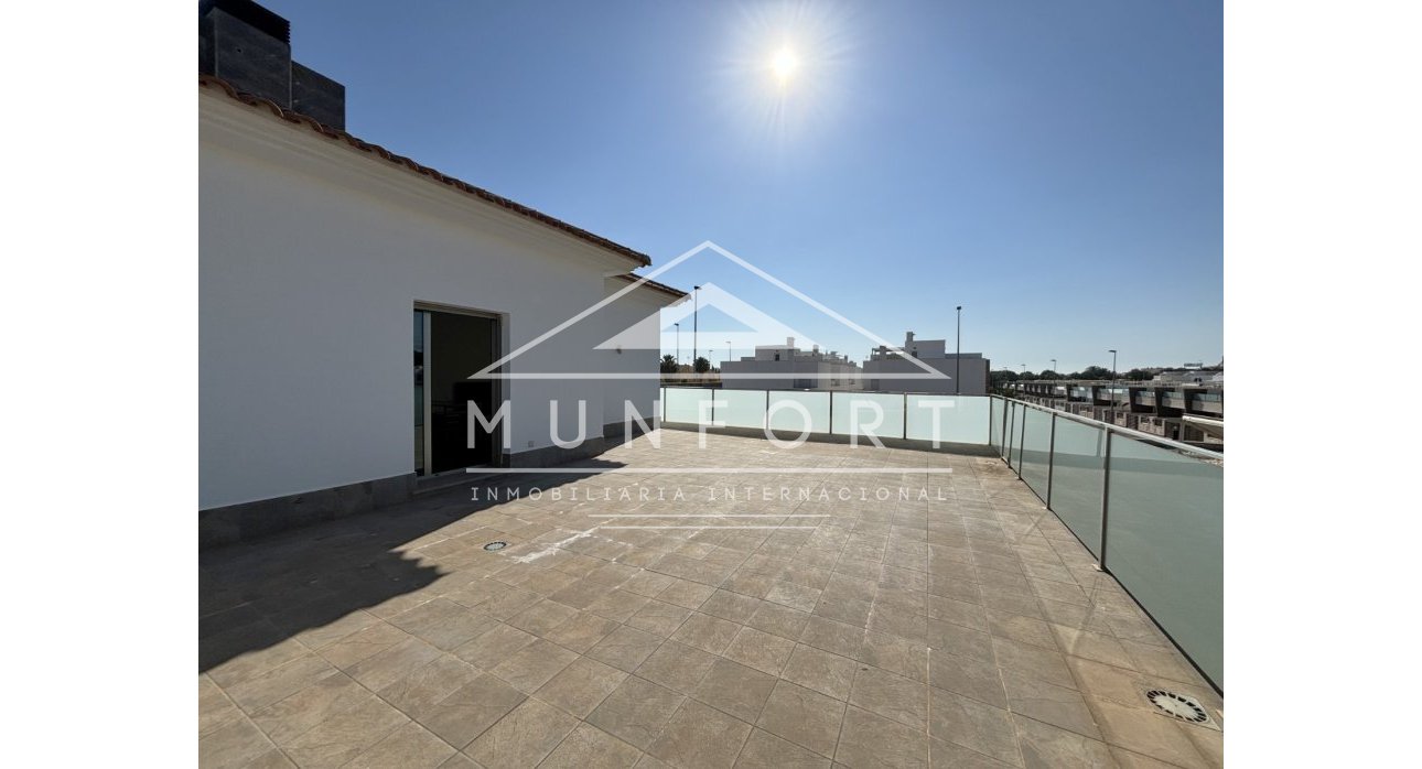 Herverkoop - Luxe villa's -
San Pedro del Pinatar