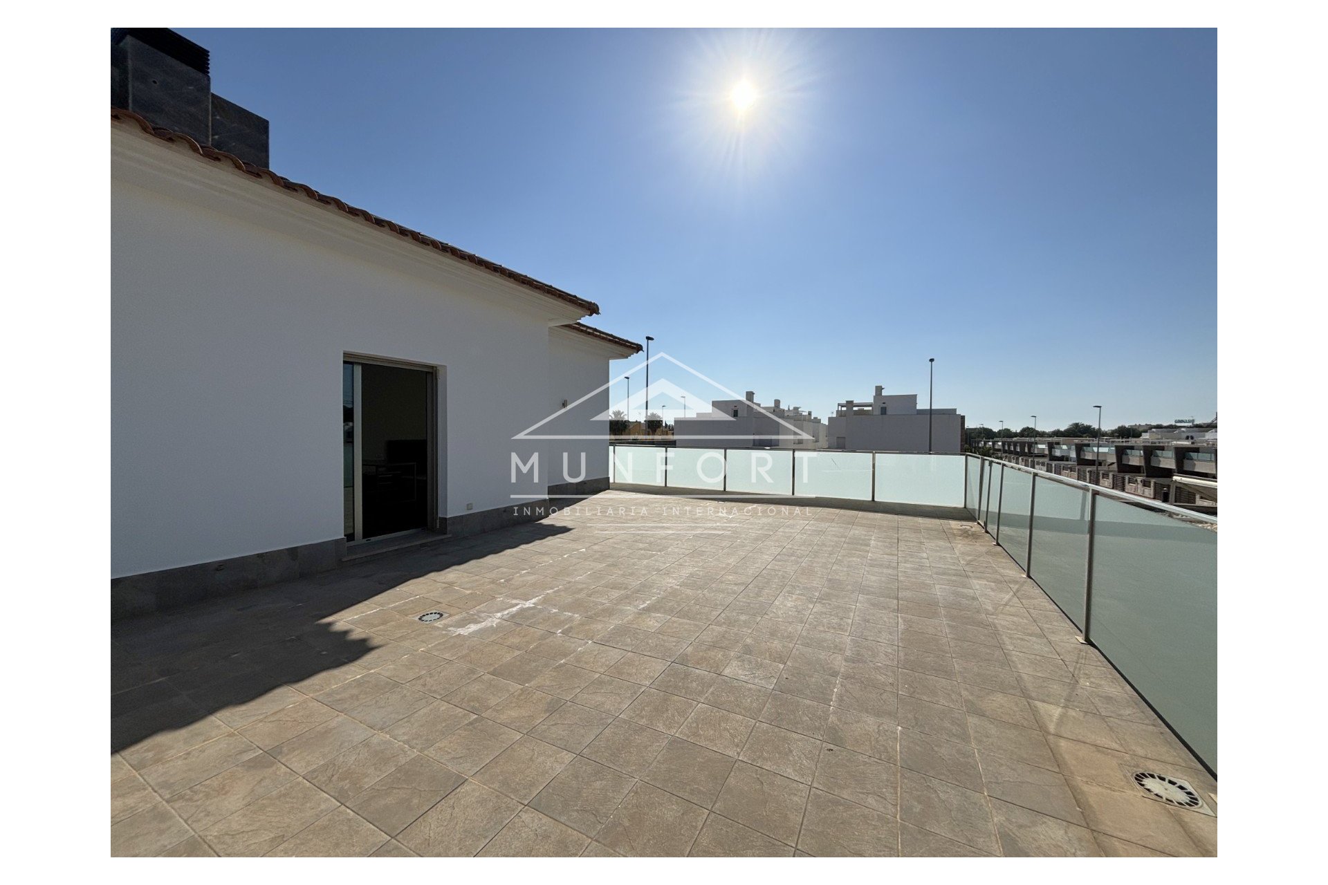 Herverkoop - Luxe villa's -
San Pedro del Pinatar