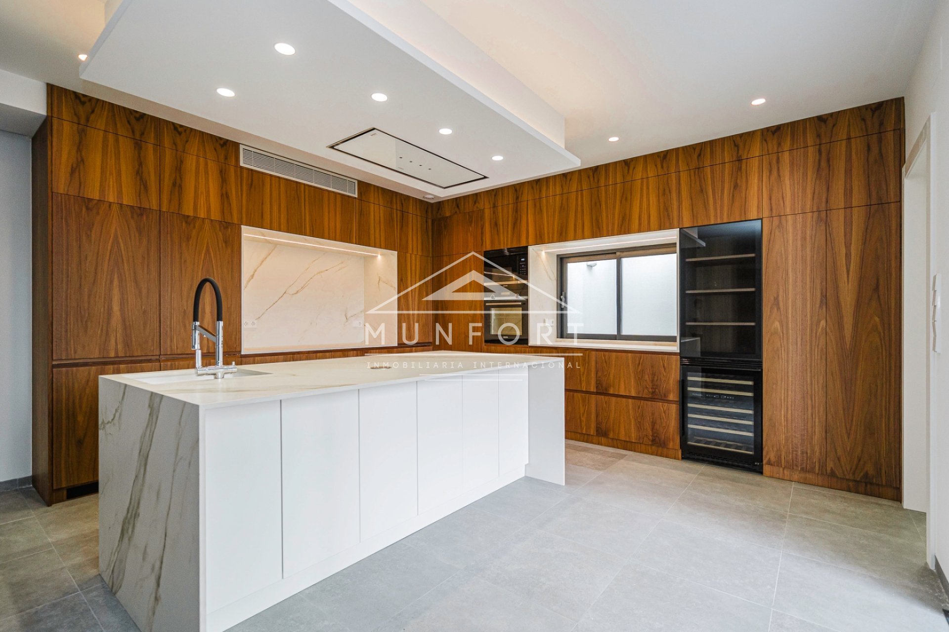 Herverkoop - Luxe villa's -
San Pedro del Pinatar