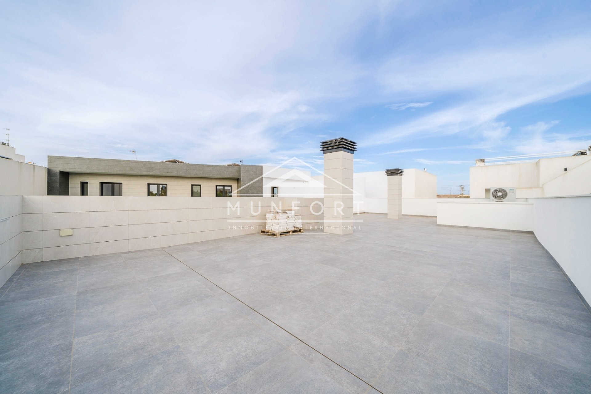 Herverkoop - Luxe villa's -
San Pedro del Pinatar