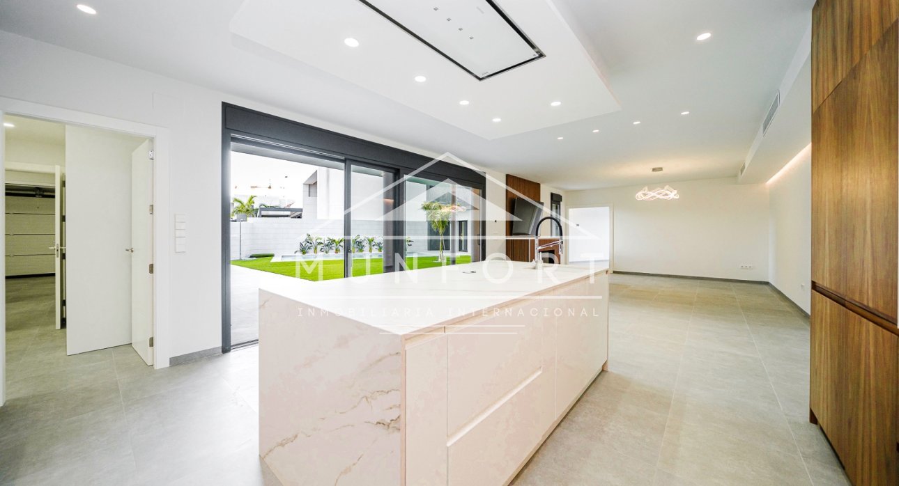 Herverkoop - Luxe villa's -
San Pedro del Pinatar