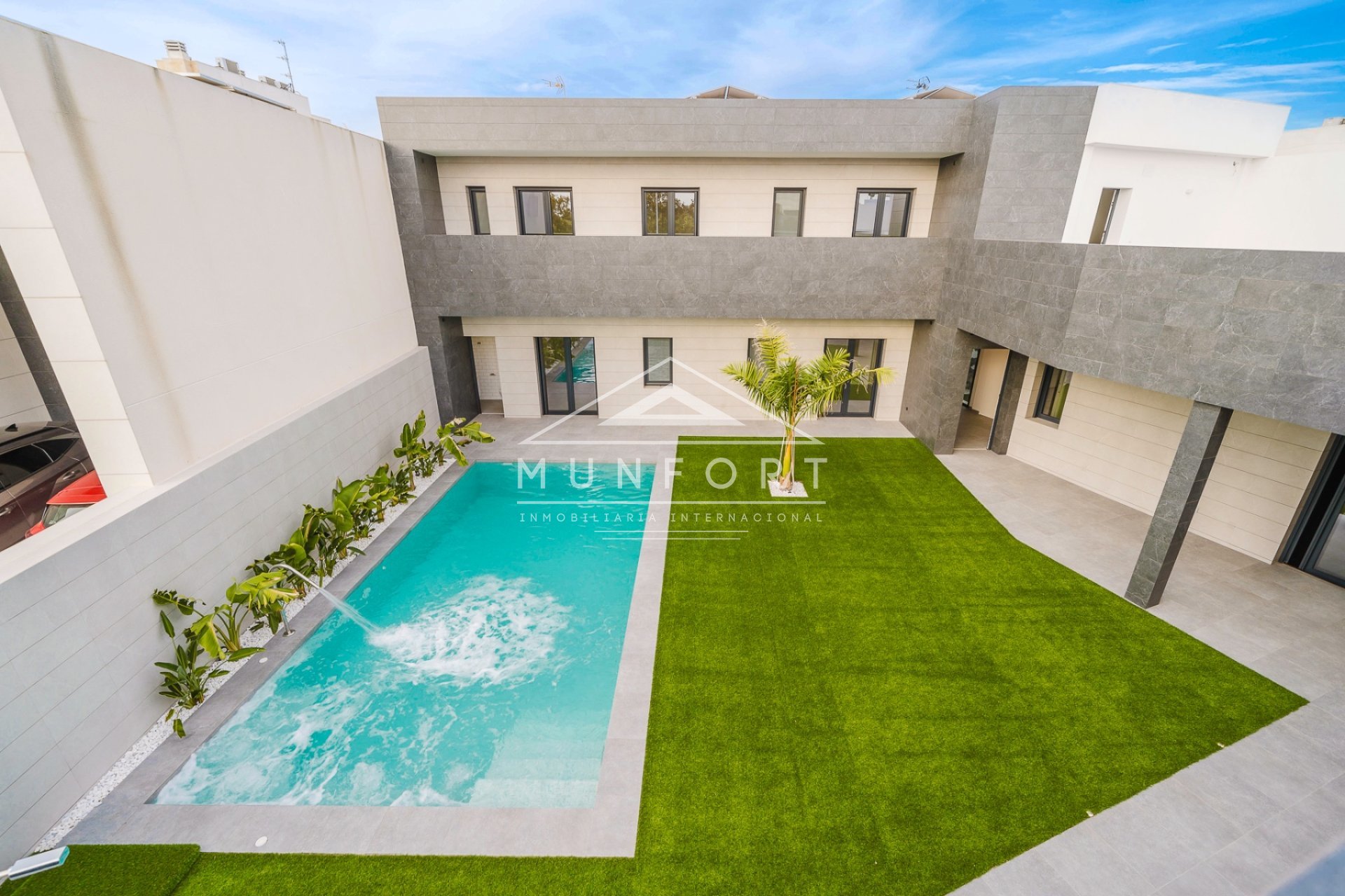 Herverkoop - Luxe villa's -
San Pedro del Pinatar