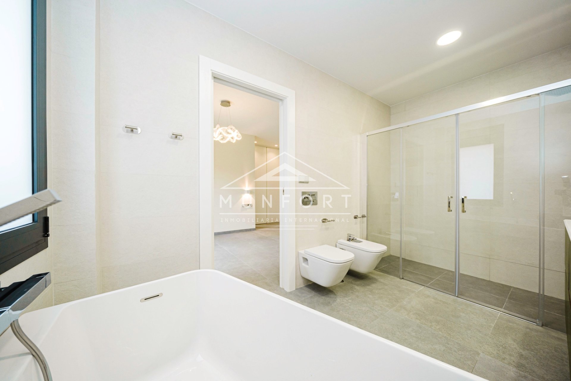 Herverkoop - Luxe villa's -
San Pedro del Pinatar