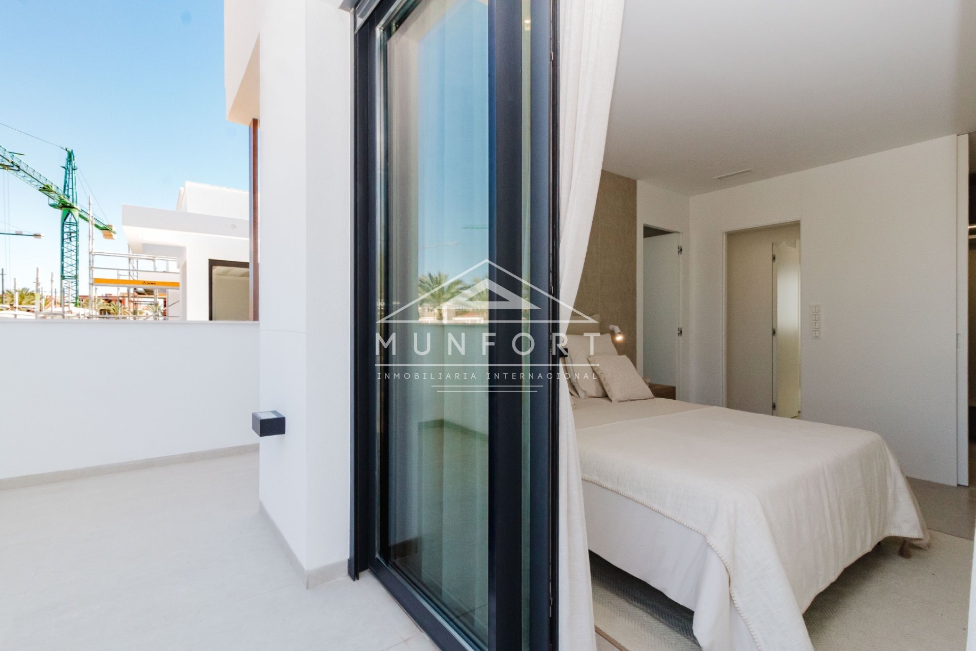 Herverkoop - Luxe villa's -
Torre-Pacheco - Santa Rosal&iacute;a Lake and Life Resort