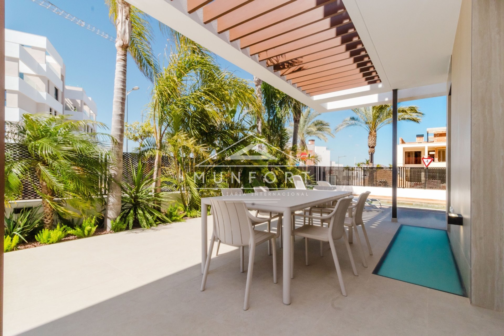 Herverkoop - Luxe villa's -
Torre-Pacheco - Santa Rosal&iacute;a Lake and Life Resort