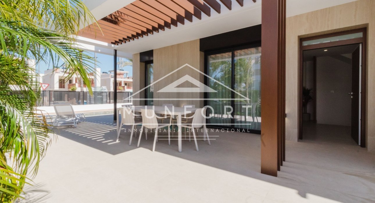 Herverkoop - Luxe villa's -
Torre-Pacheco - Santa Rosal&iacute;a Lake and Life Resort