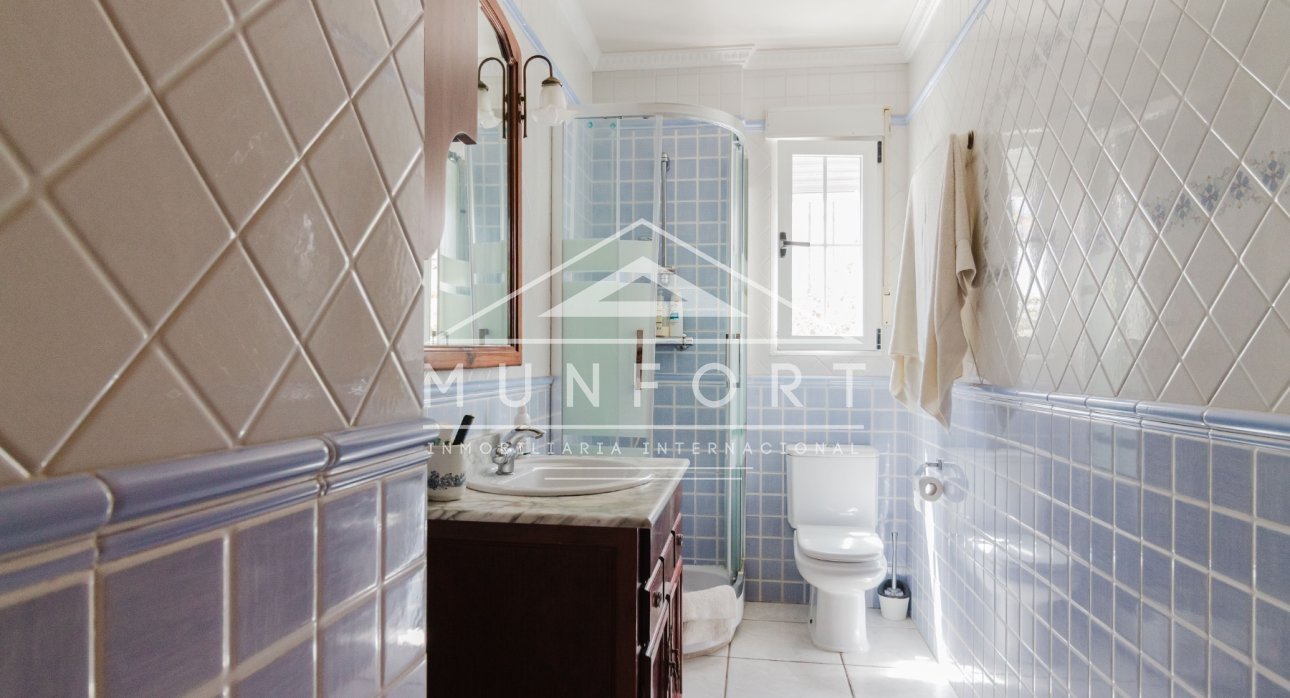 Herverkoop - Luxe villa's -
Torrevieja - La Mata - Torrevieja