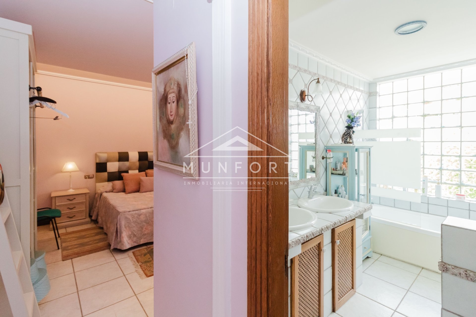 Herverkoop - Luxe villa's -
Torrevieja - La Mata - Torrevieja