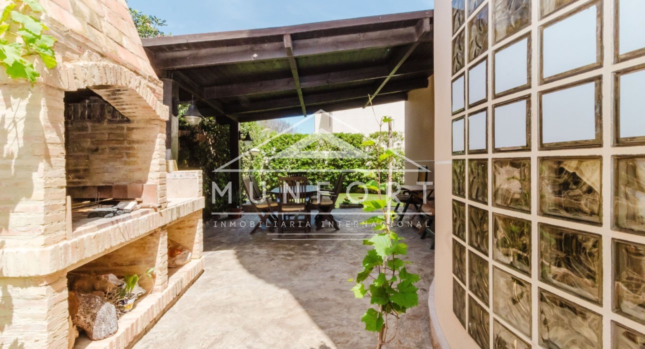 Herverkoop - Luxe villa's -
Torrevieja - La Mata - Torrevieja