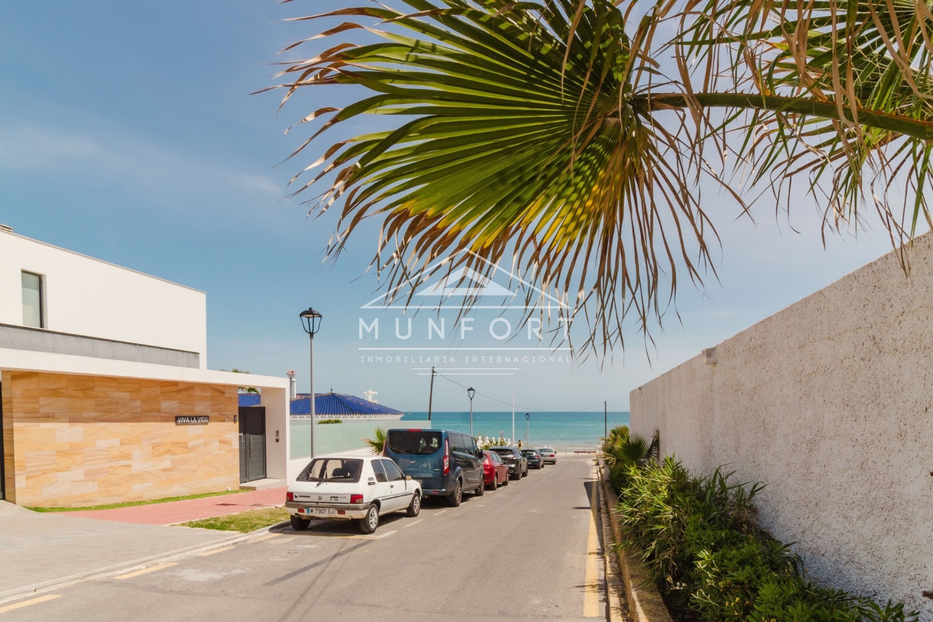 Herverkoop - Luxe villa's -
Torrevieja - La Mata - Torrevieja
