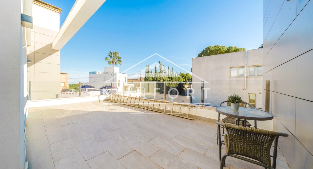 Herverkoop - Luxe villa's -
Torrevieja - Los Balcones - Torrevieja