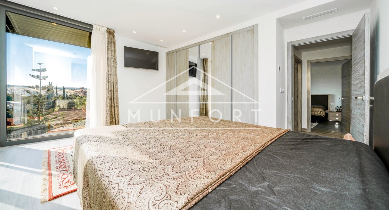 Herverkoop - Luxe villa's -
Torrevieja - Los Balcones - Torrevieja