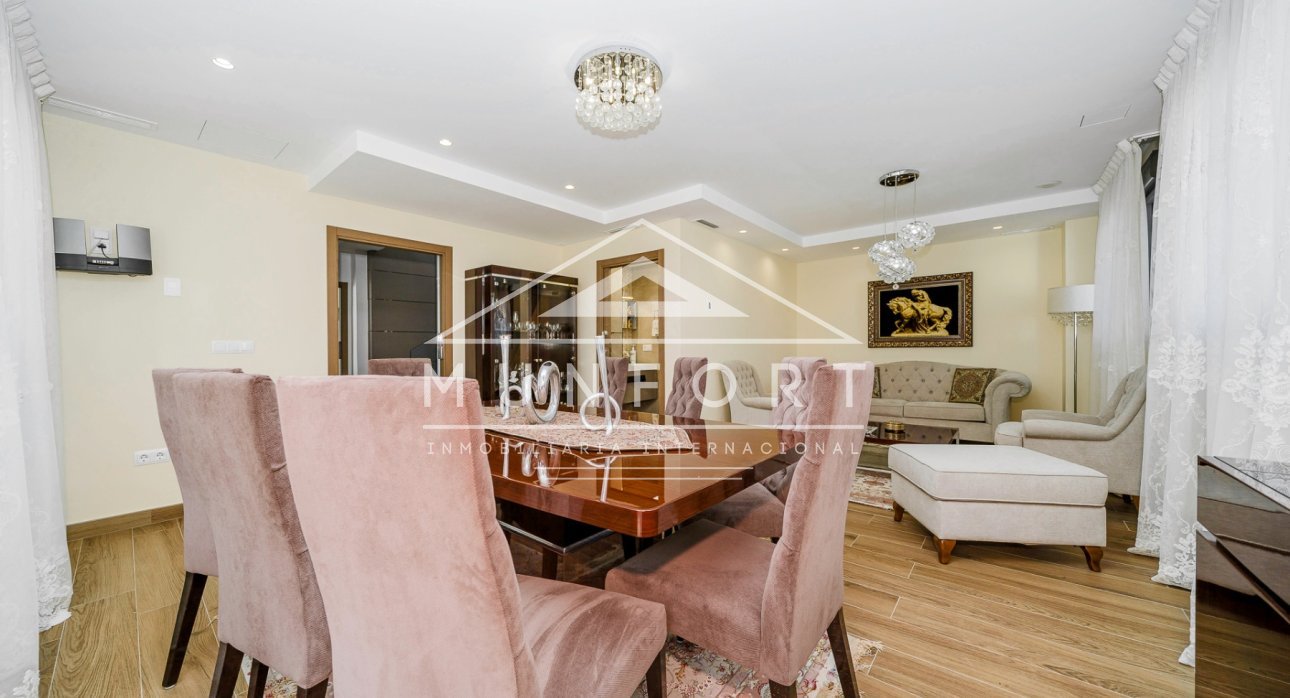 Herverkoop - Luxe villa's -
Torrevieja - Los Balcones - Torrevieja