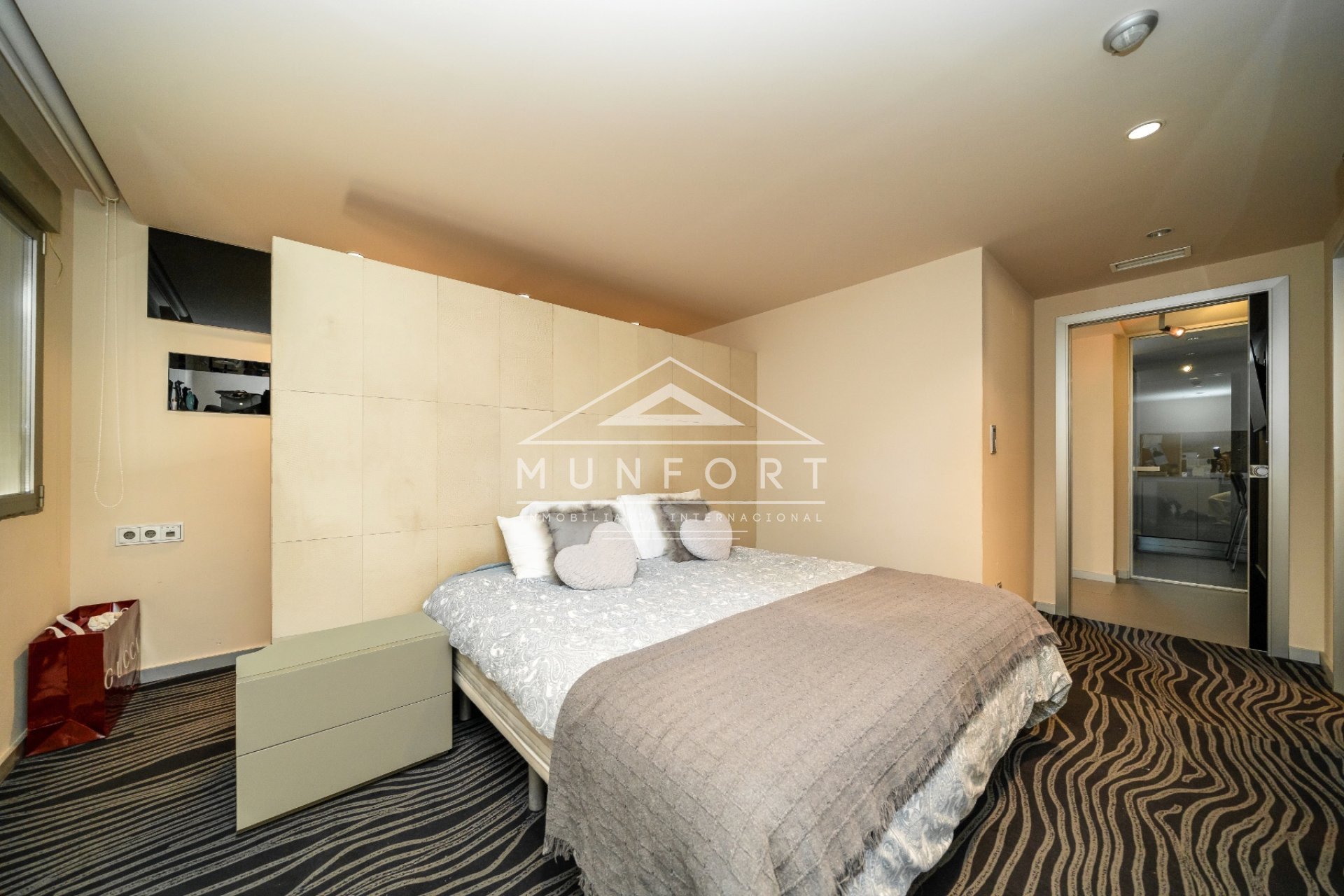 Herverkoop - Luxe villa's -
Torrevieja - Los Balcones - Torrevieja