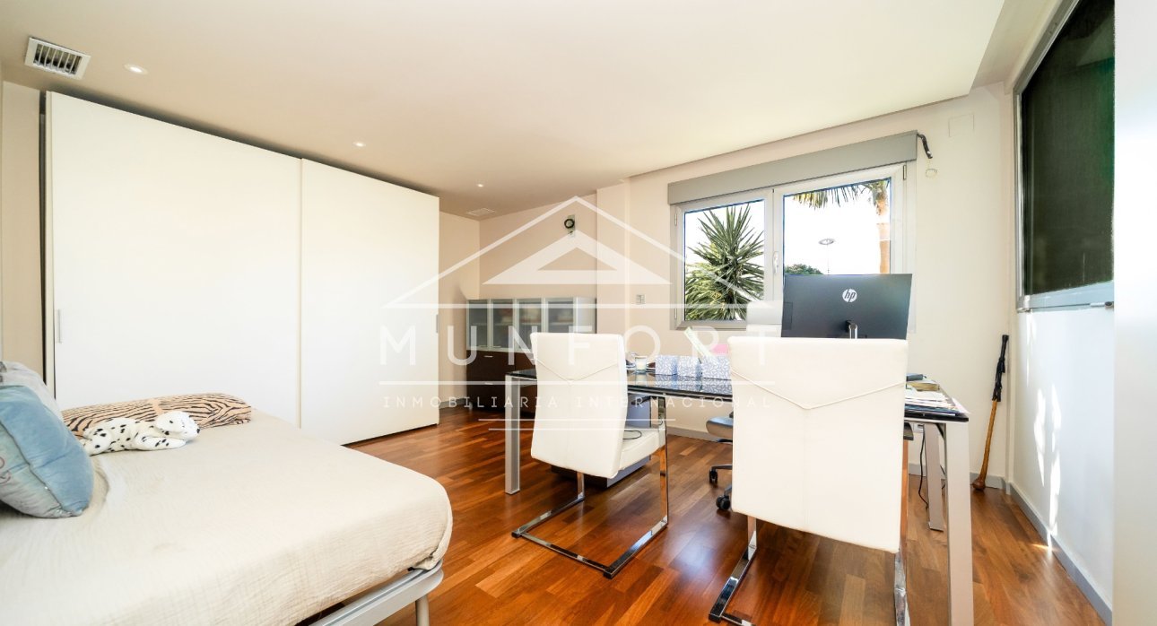 Herverkoop - Luxe villa's -
Torrevieja - Los Balcones - Torrevieja