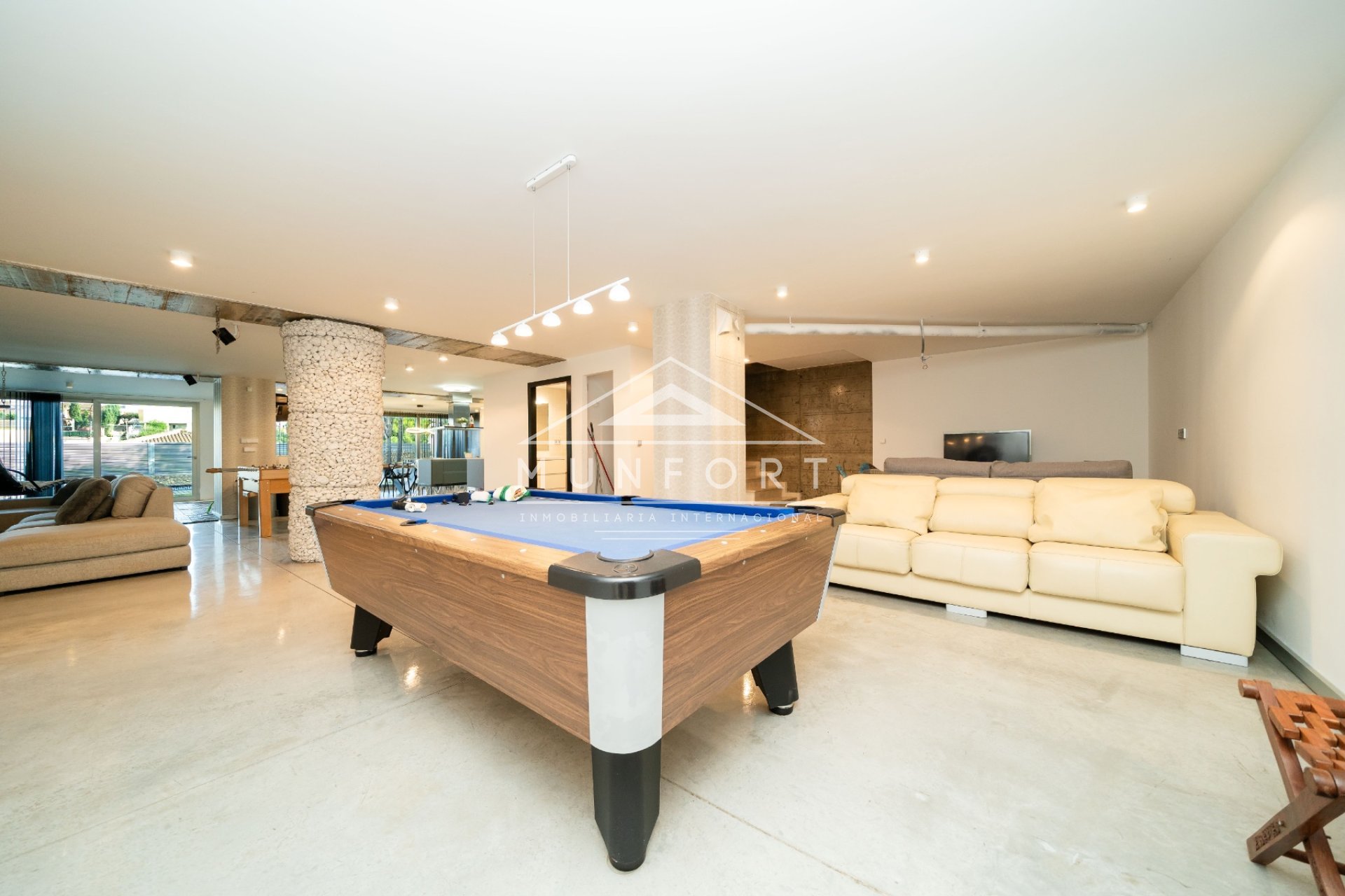 Herverkoop - Luxe villa's -
Torrevieja - Los Balcones - Torrevieja