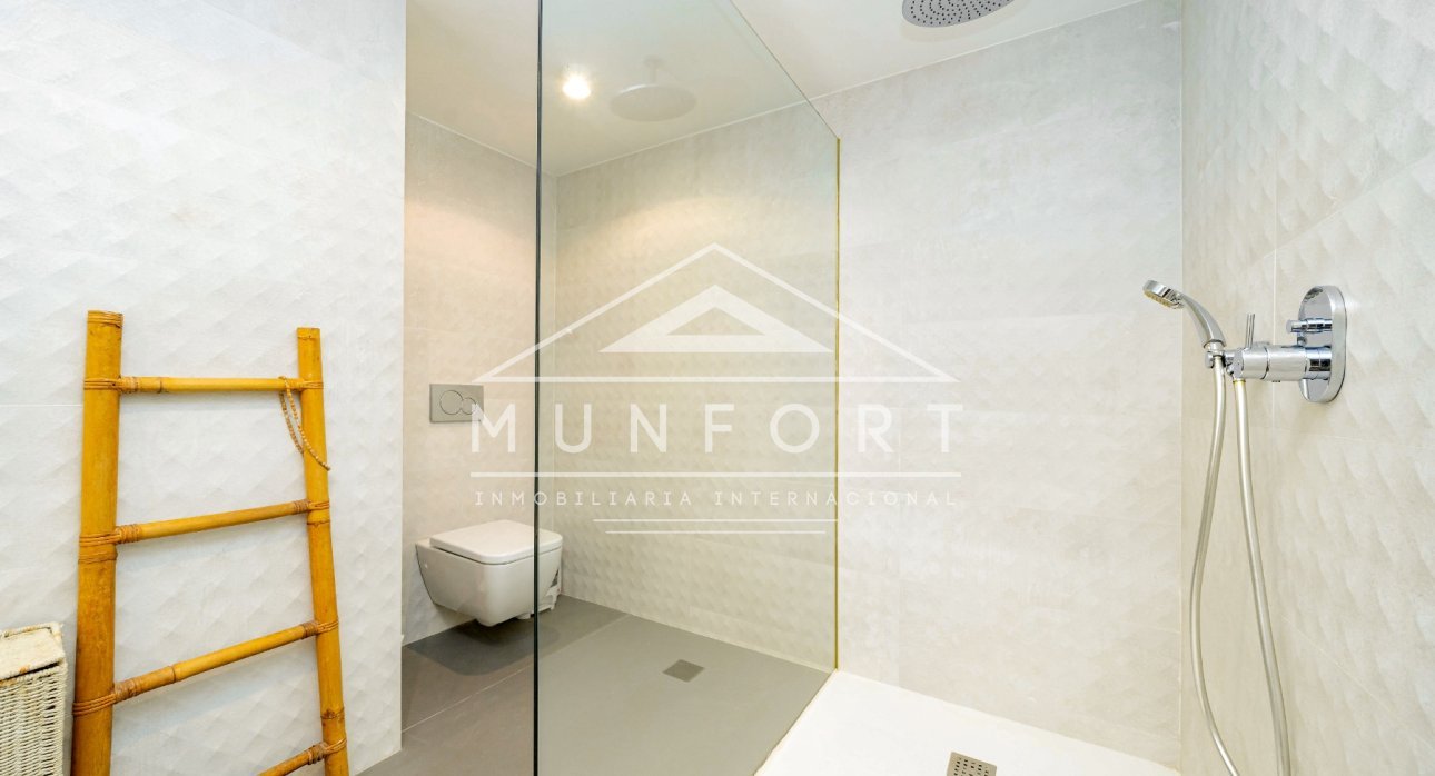 Herverkoop - Luxe villa's -
Torrevieja - Los Balcones - Torrevieja