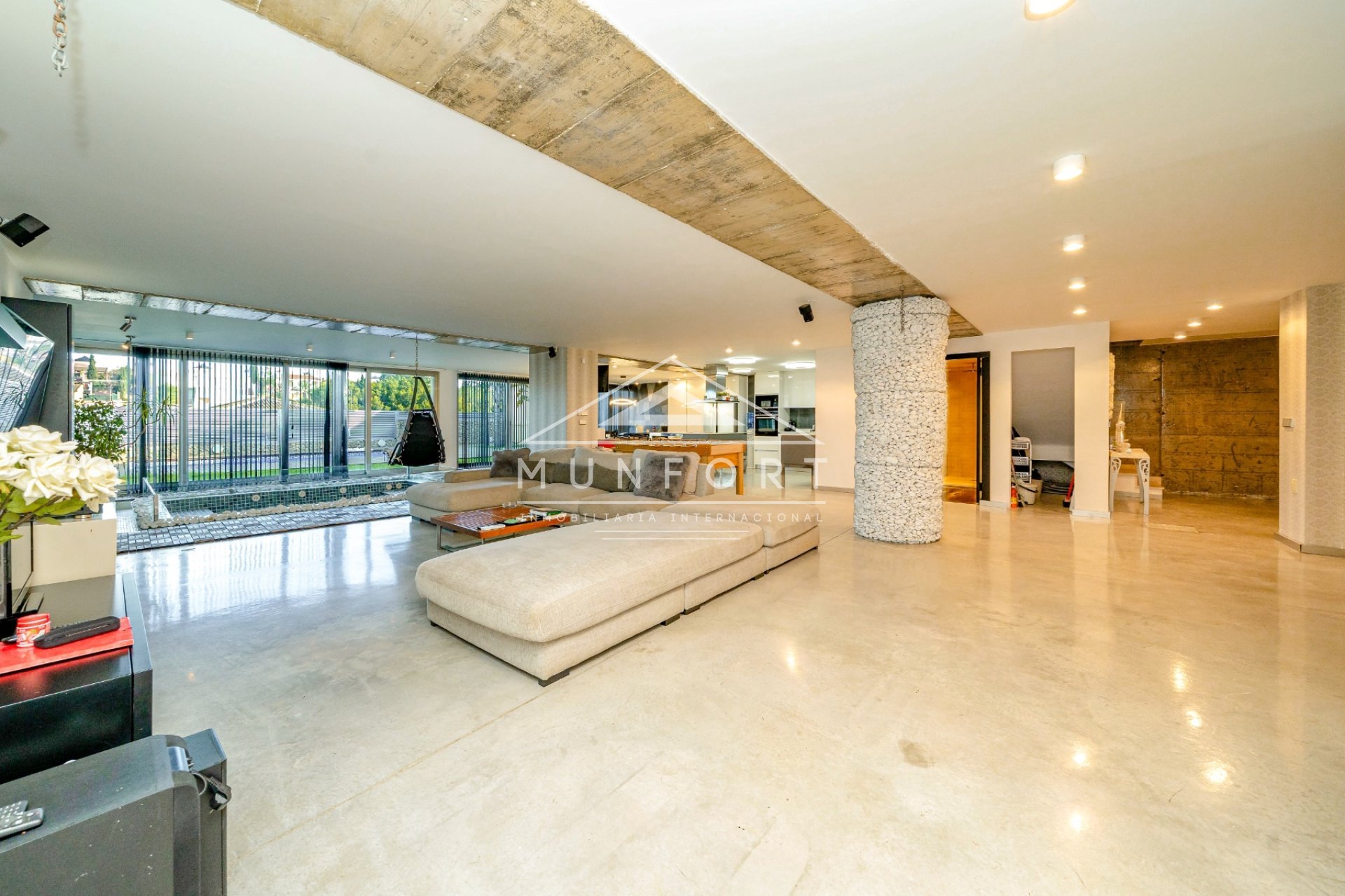 Herverkoop - Luxe villa's -
Torrevieja - Los Balcones - Torrevieja