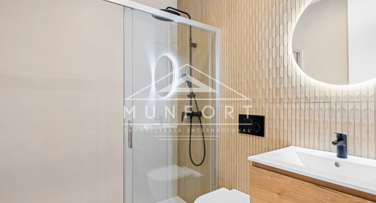 Herverkoop - Penthouses -
Benijófar