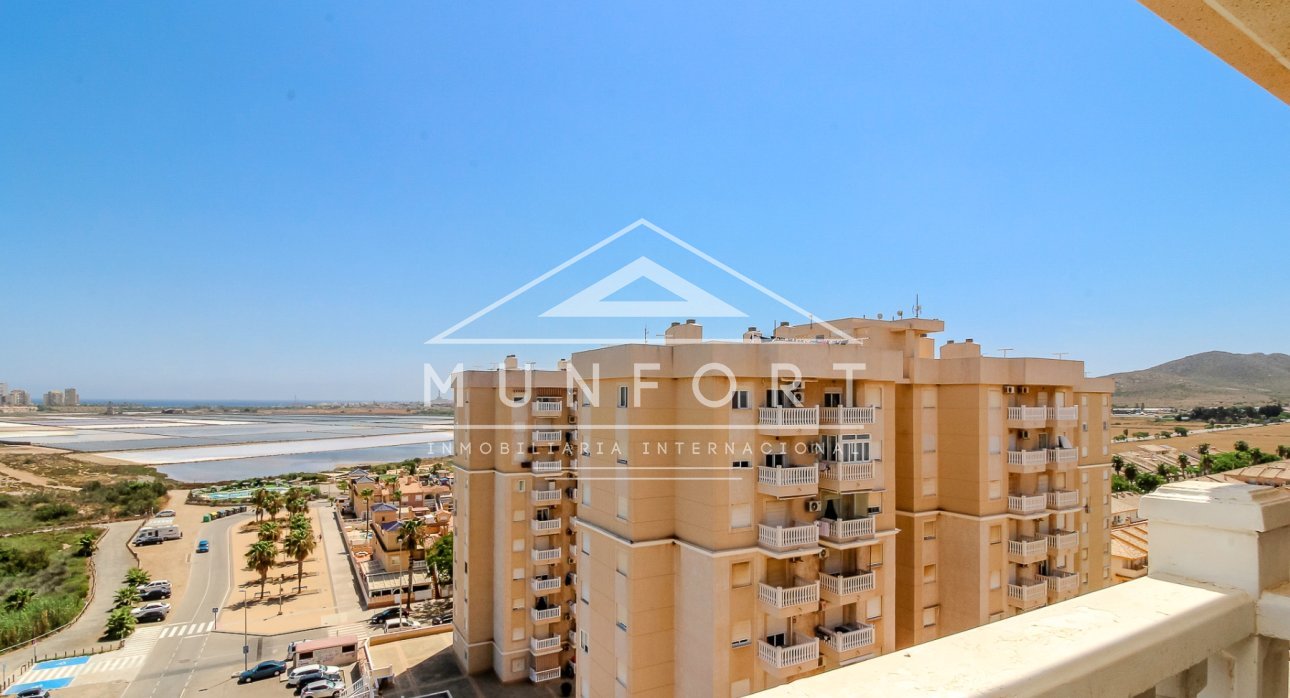 Herverkoop - Penthouses -
La Manga - Playa Honda