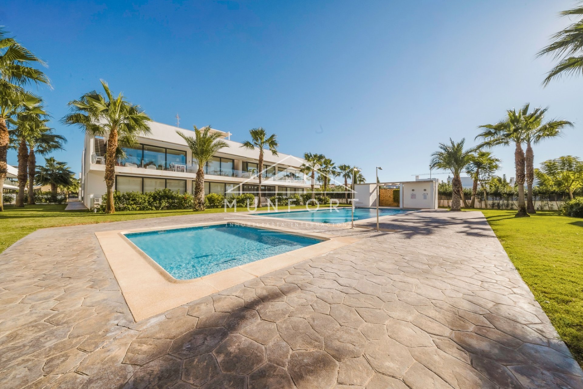 Herverkoop - Penthouses -
Mar de Cristal