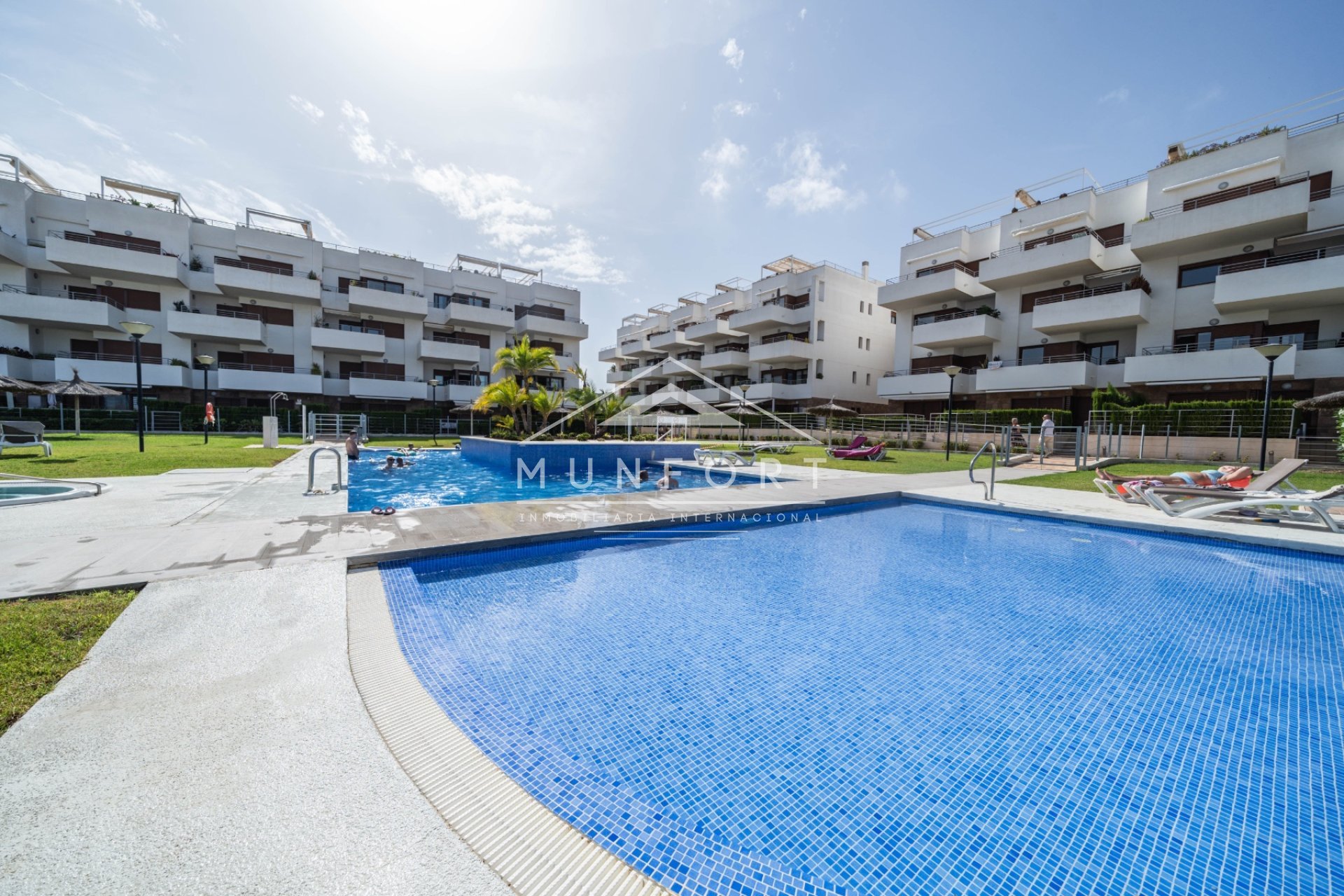 Herverkoop - Penthouses -
Orihuela Costa - Lomas de Cabo Roig