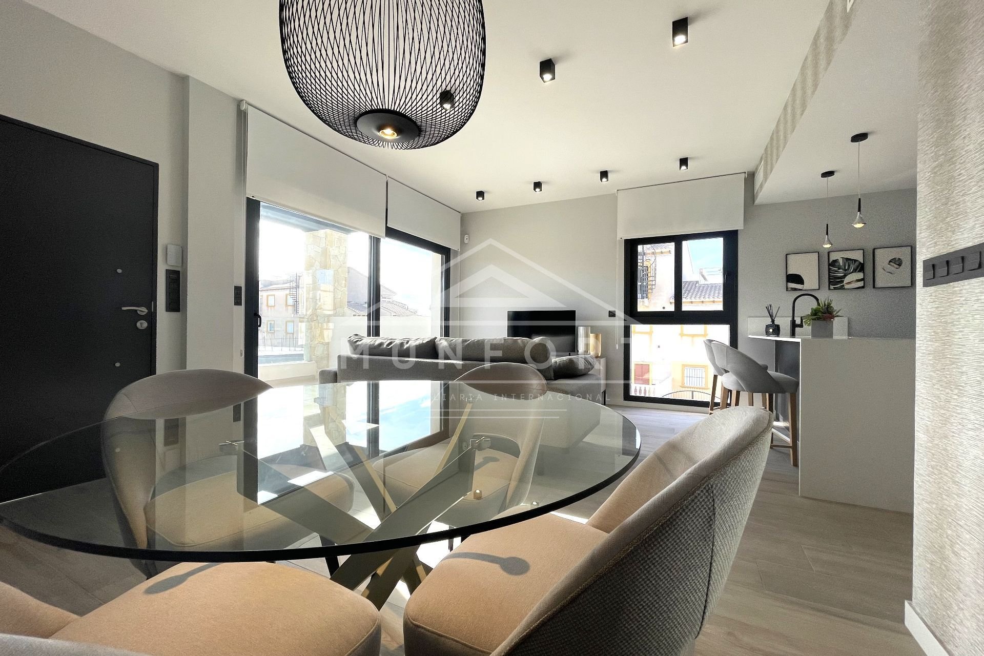 Herverkoop - Penthouses -
Orihuela Costa - Punta Prima