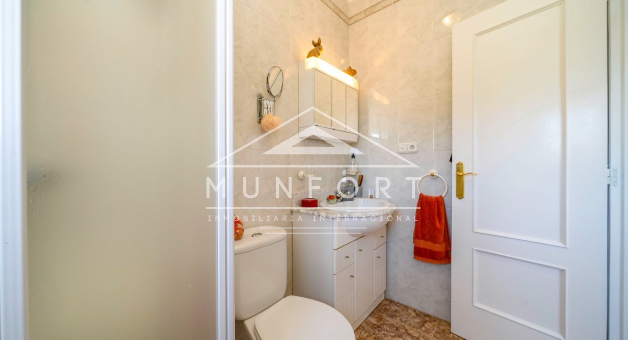 Herverkoop - Penthouses -
Orihuela Costa - Villamartín