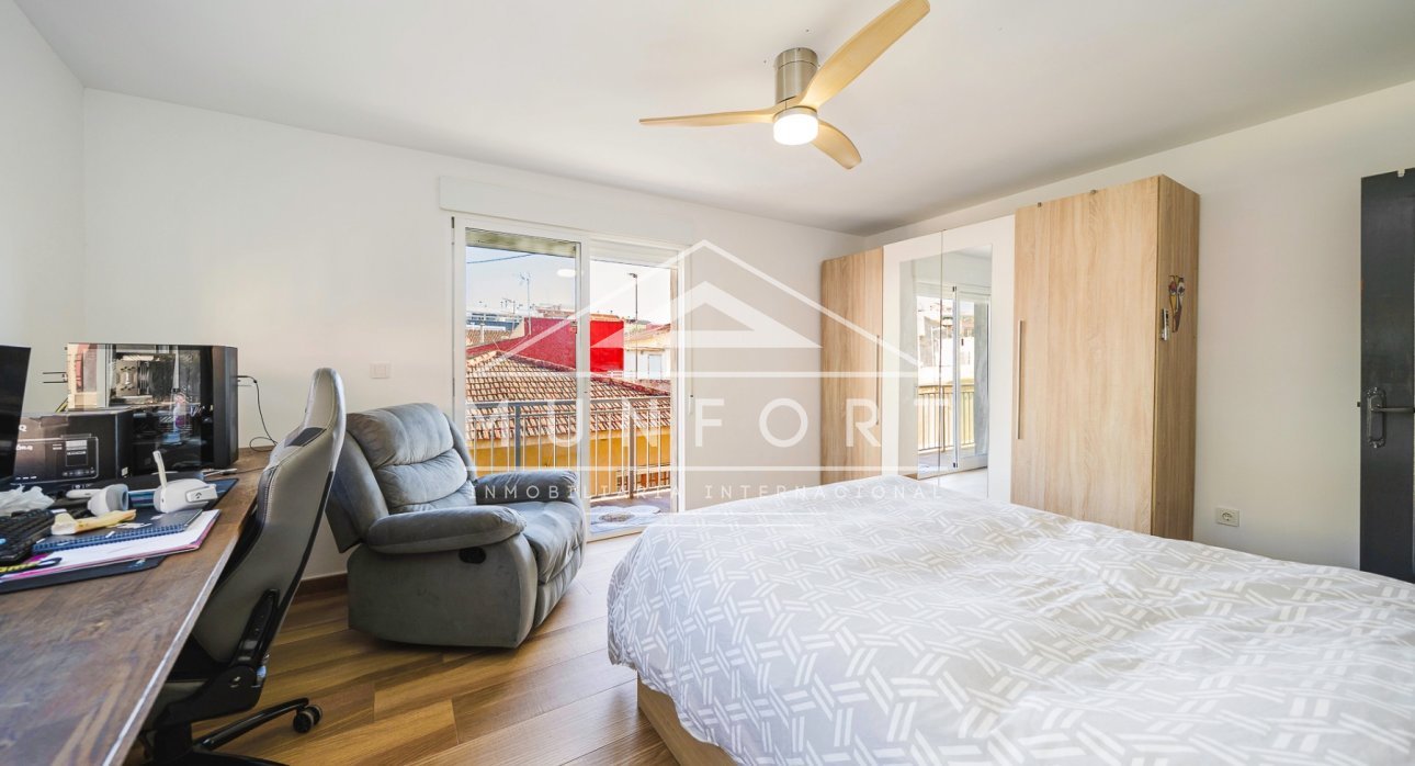 Herverkoop - Penthouses -
Pilar de la Horadada