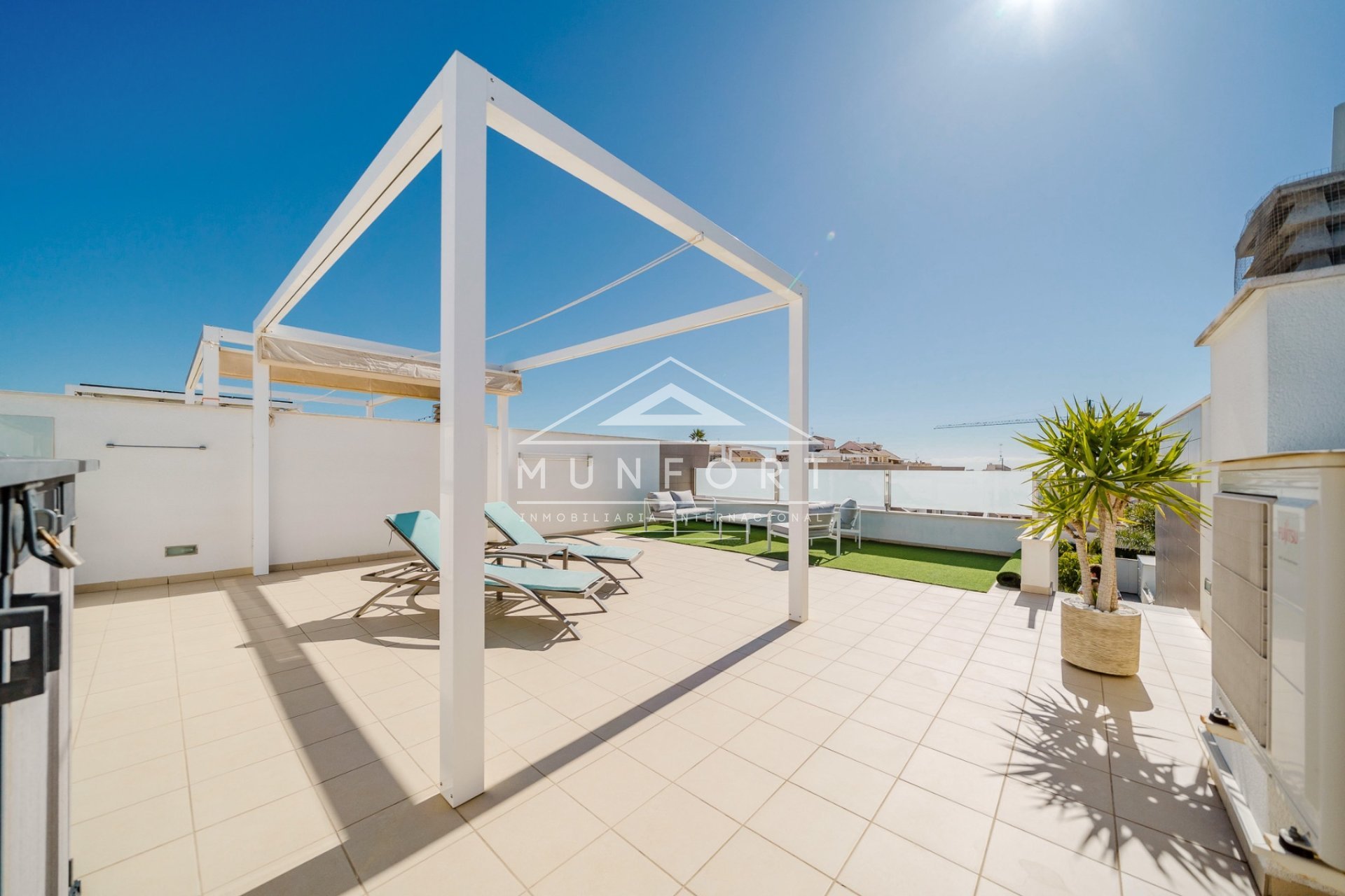 Herverkoop - Penthouses -
Pilar de la Horadada