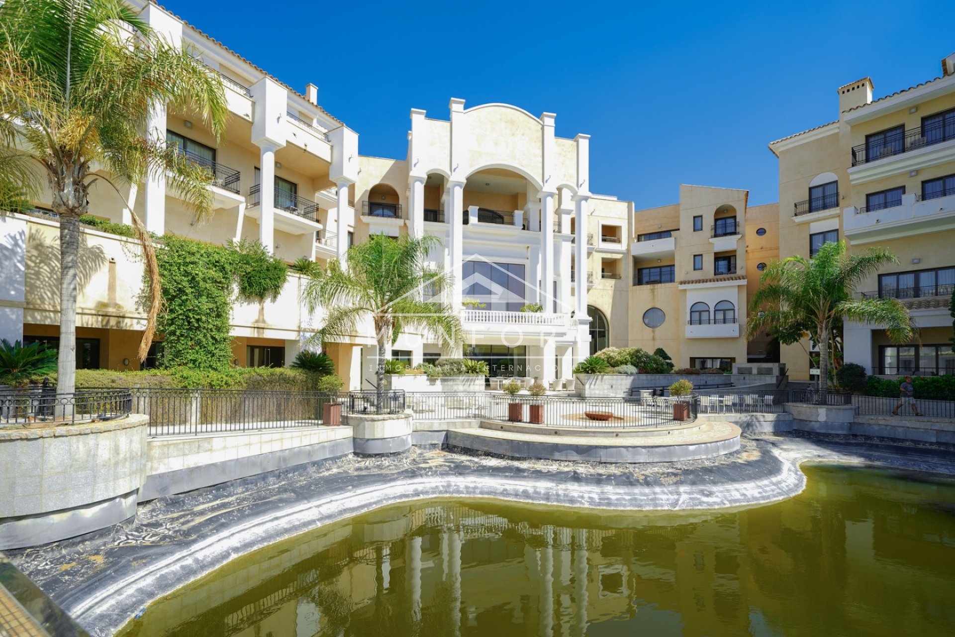 Herverkoop - Penthouses -
Roldán - La Torre Golf Resort