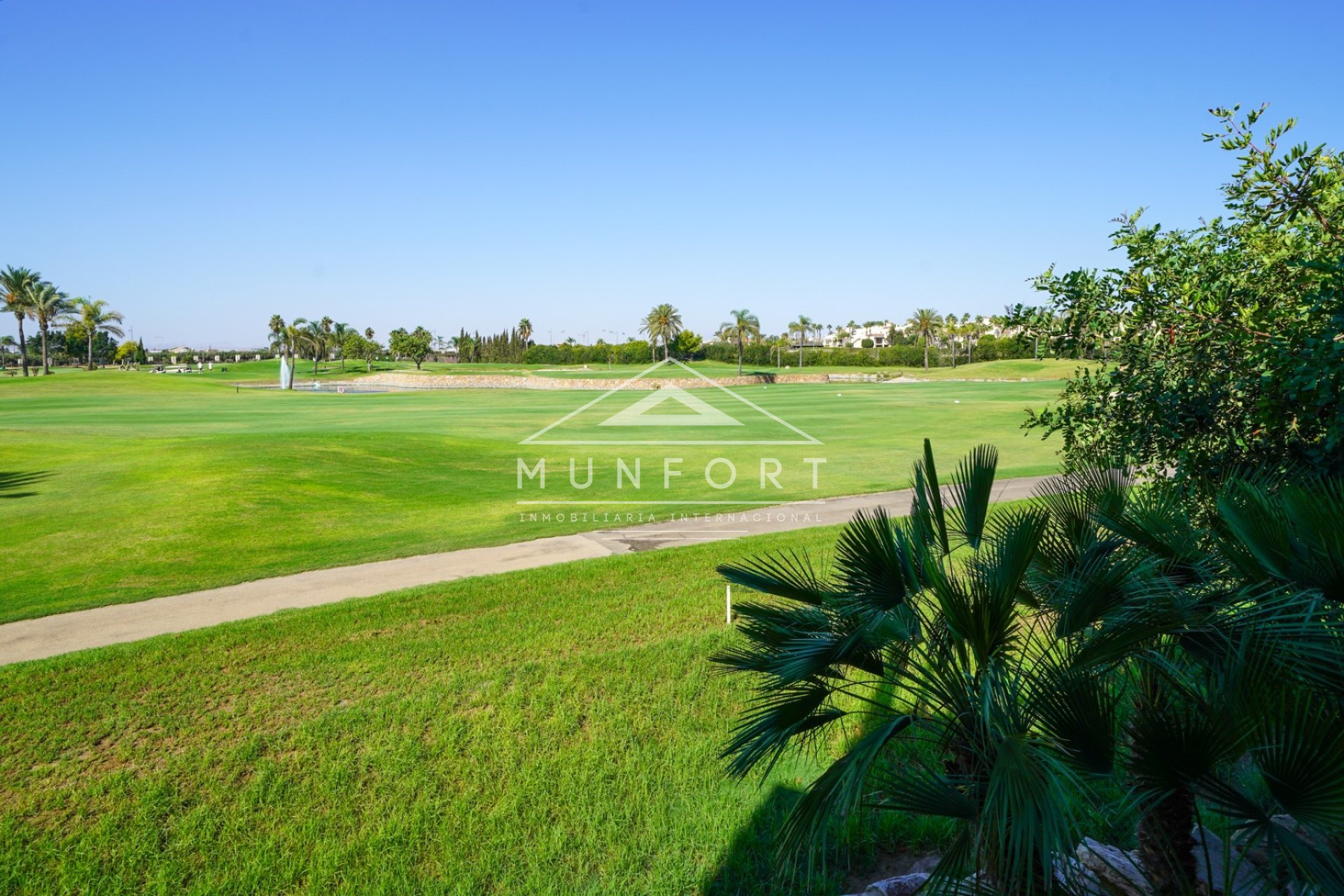 Herverkoop - Penthouses -
San Javier - Roda